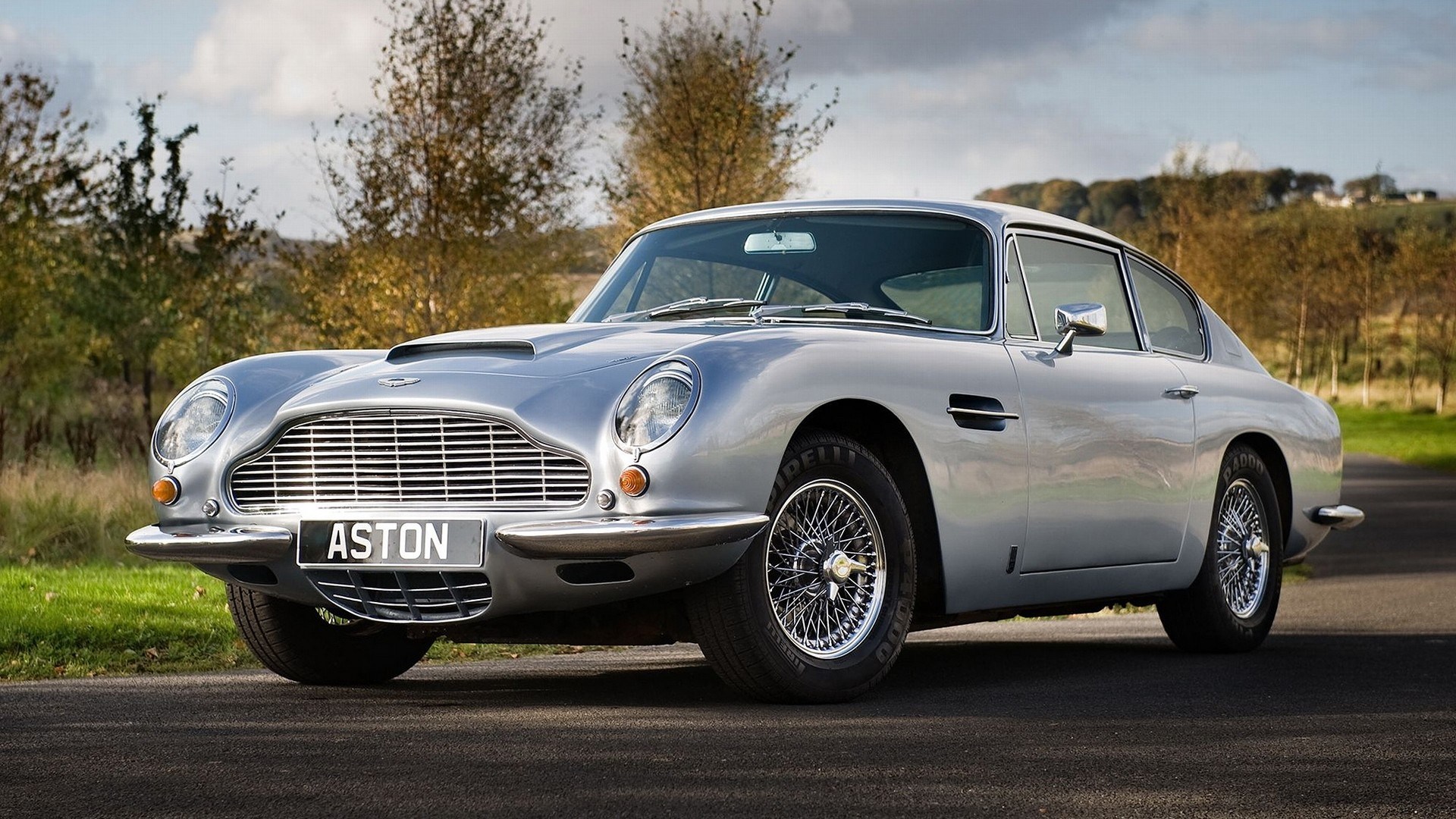 Aston Martin Db5 Wallpapers Hd Desktop Und Mobile Hintergründe - Aston Martin Db5 Wallpaper Hd - HD Wallpaper 