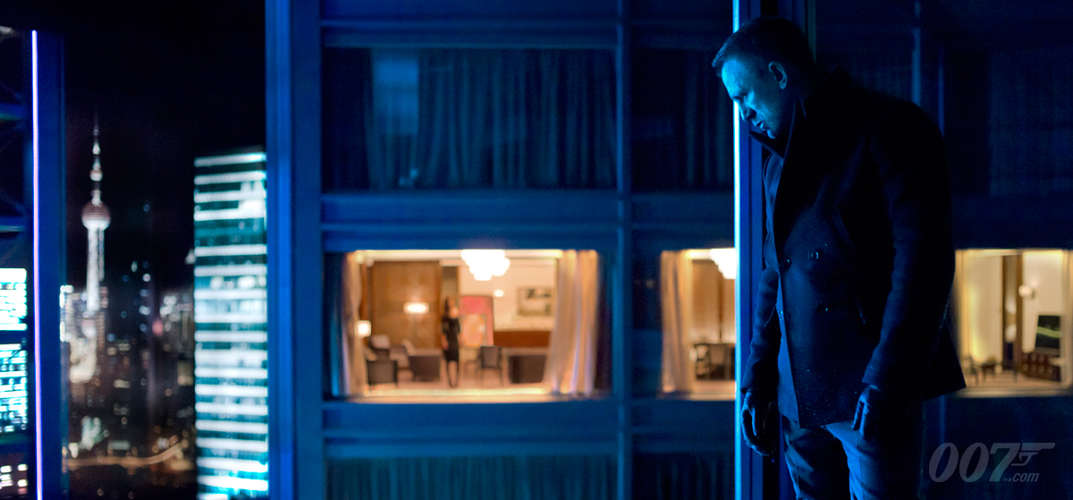 Skyfall Hong Kong - HD Wallpaper 