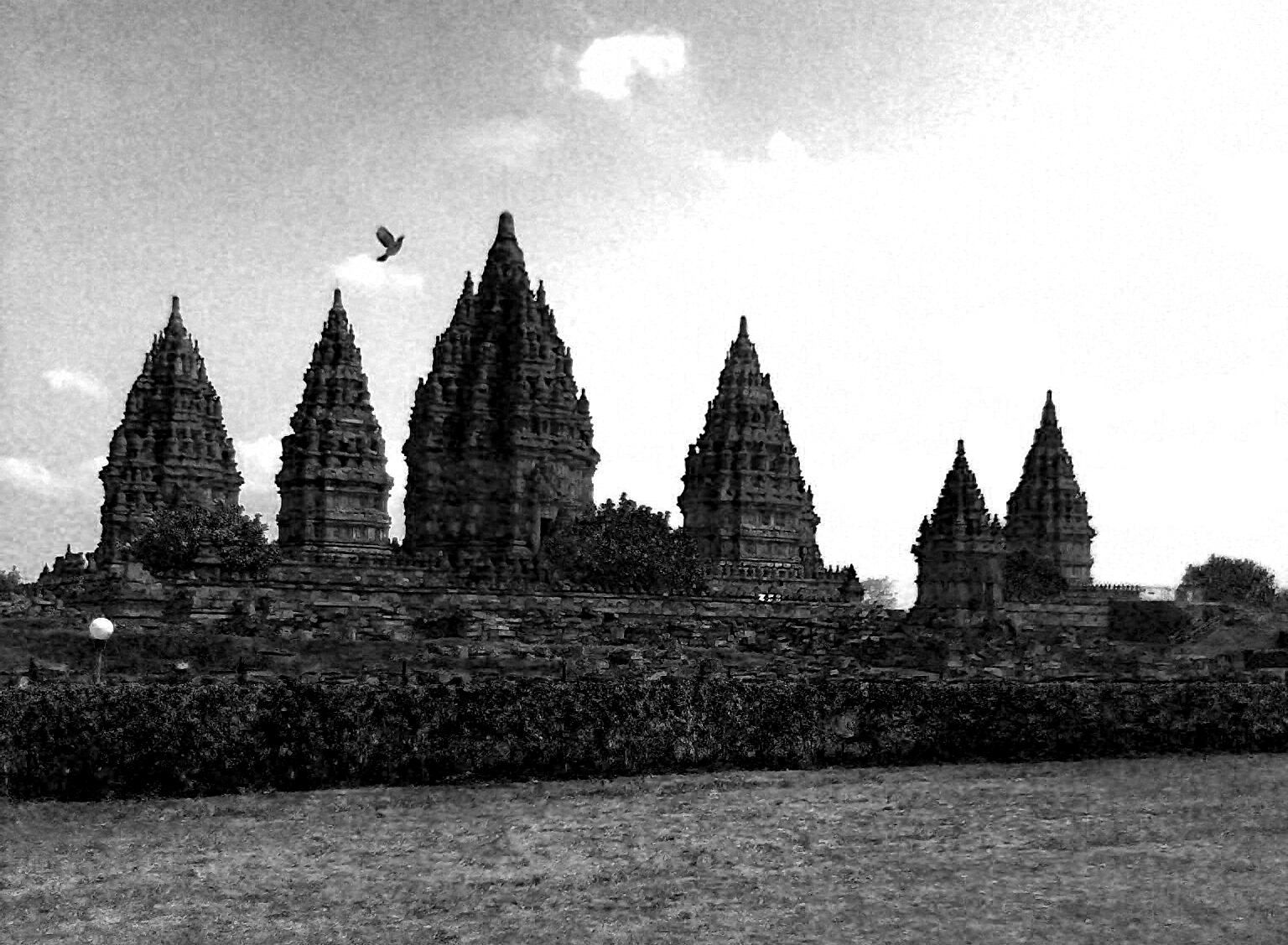 Prambanan - HD Wallpaper 