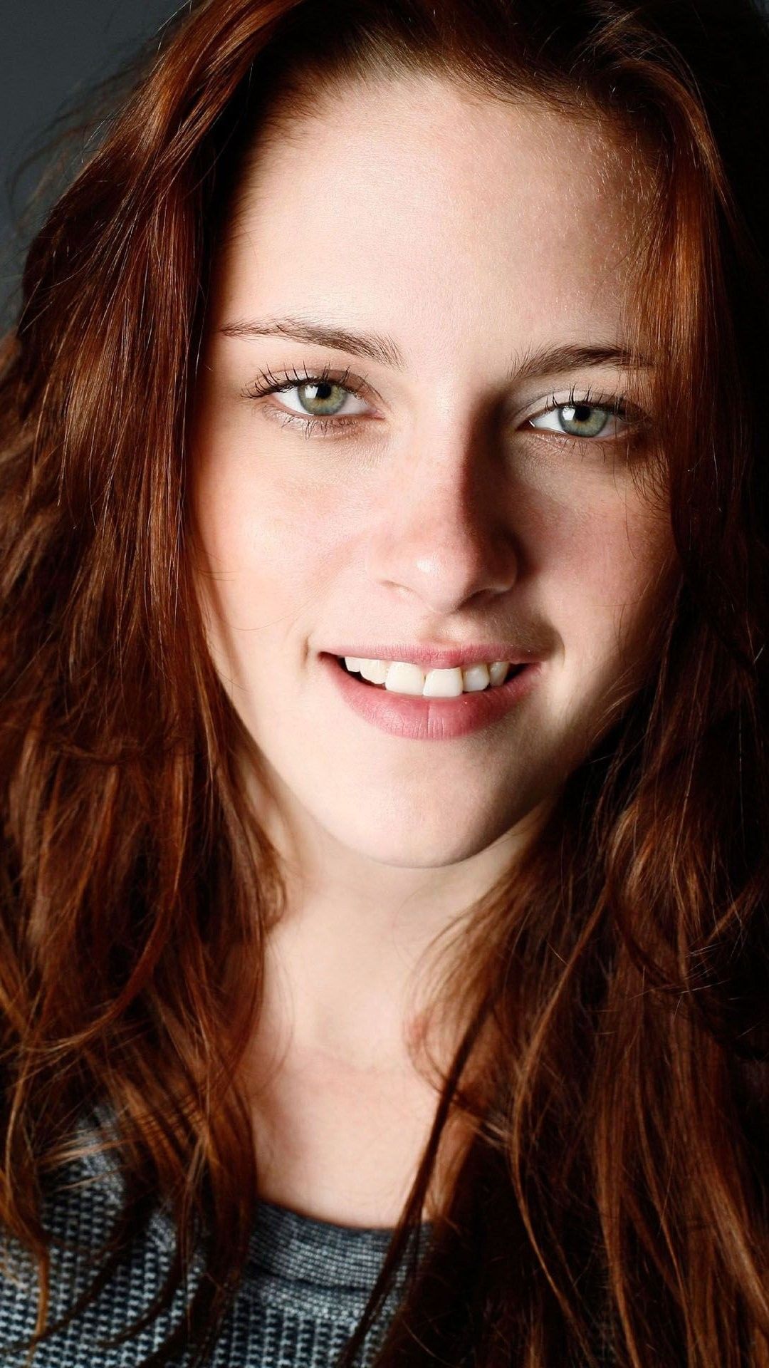 Kristen Stewart - 1080x1920 Wallpaper Kristen Stewart - 1080x1920 Wallpaper