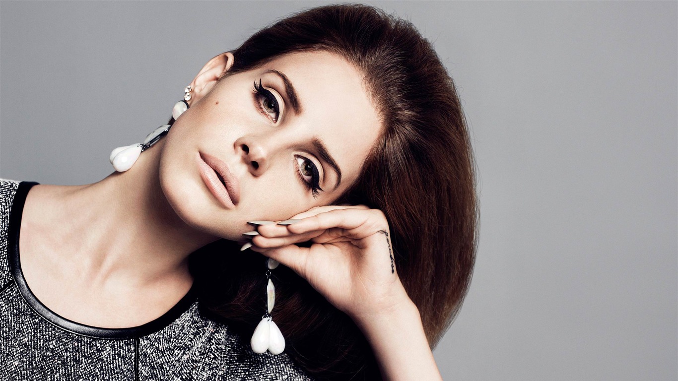Lana Del Rey Beauty Hd Photo Wallpaper - Lana Del Rey H&m - HD Wallpaper 