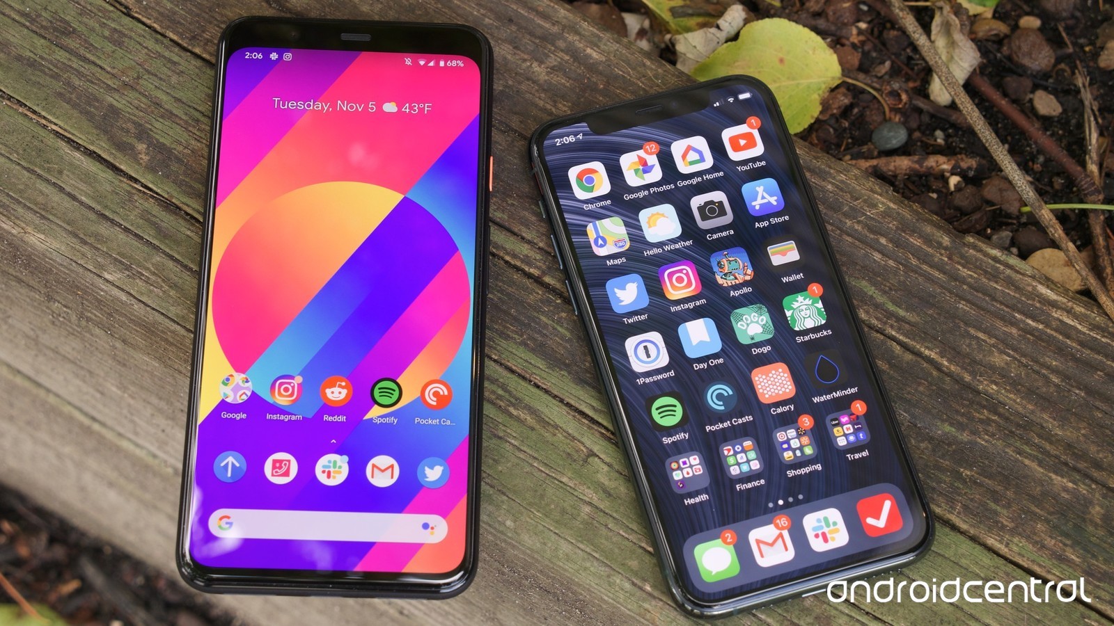 Iphone 11 Pro And Google Pixel 4 Xl - Iphone - HD Wallpaper 