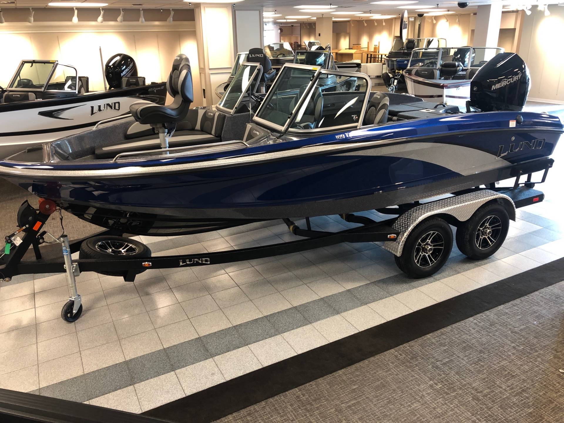 2019 Lund Tyee Gl - HD Wallpaper 