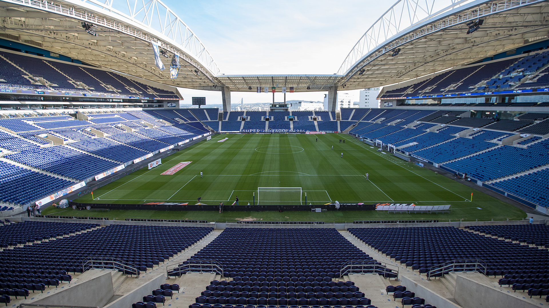 Wallpaper Campo De Futebol - HD Wallpaper 