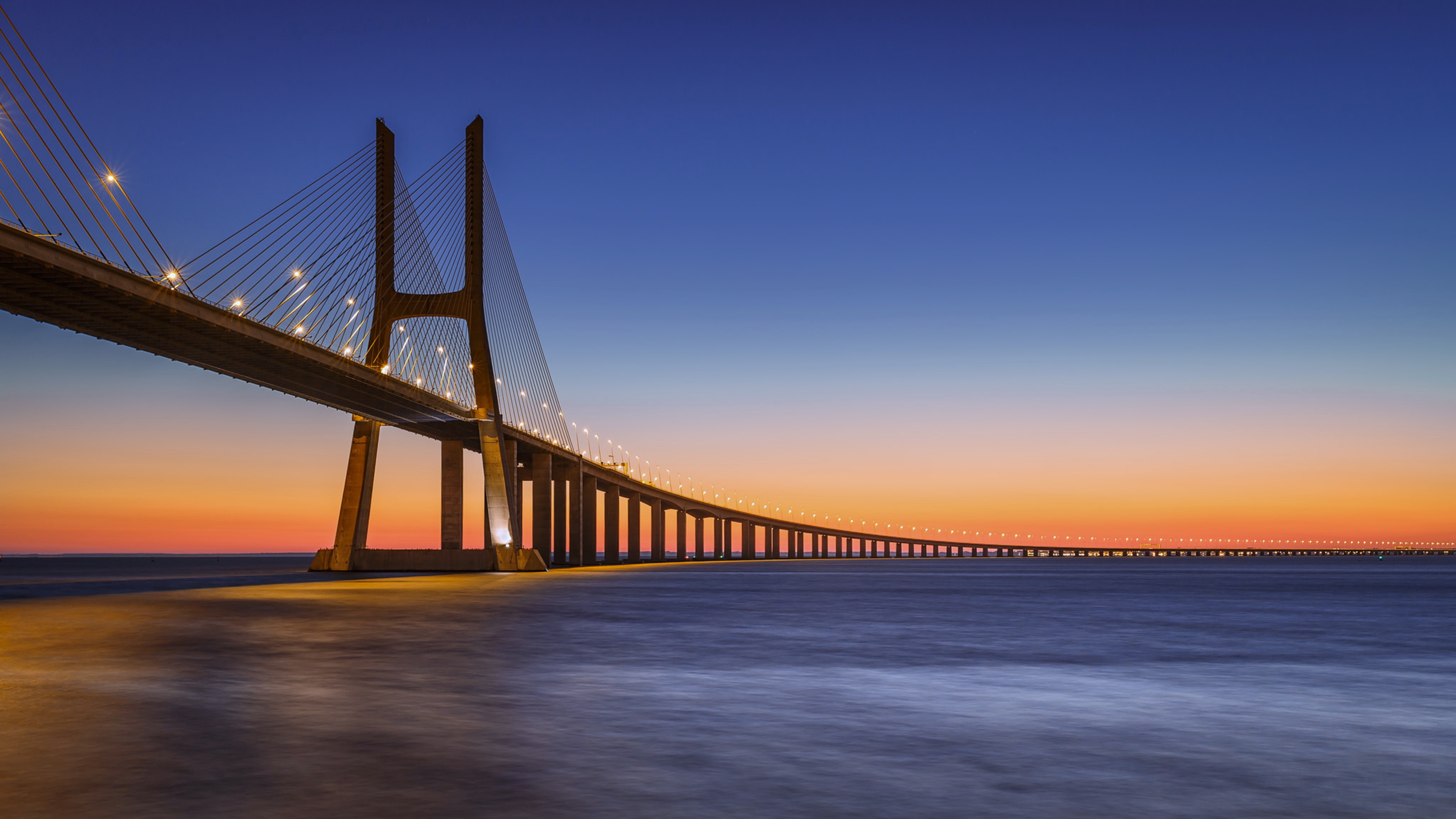 Vasco Da Gama Bridge Sunset - HD Wallpaper 