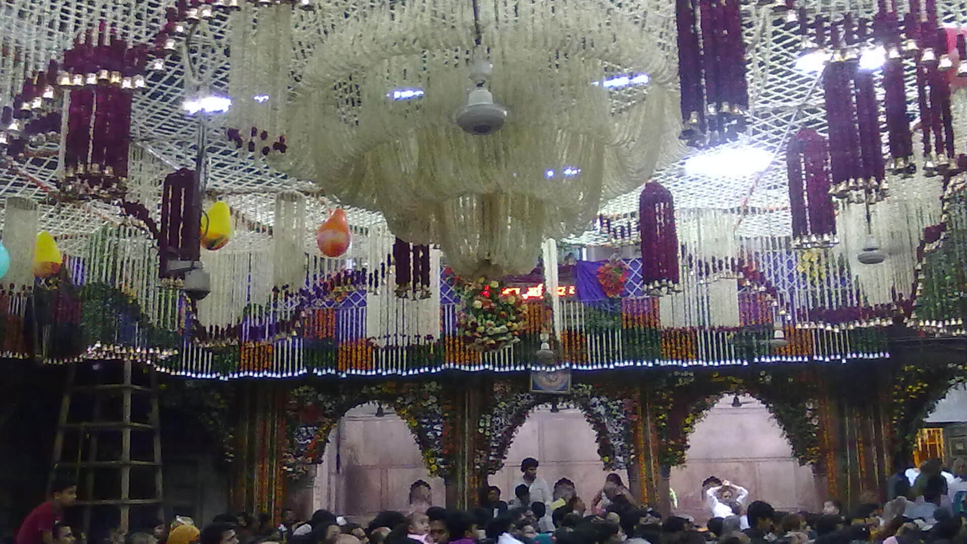 Tourist Attraction - HD Wallpaper 