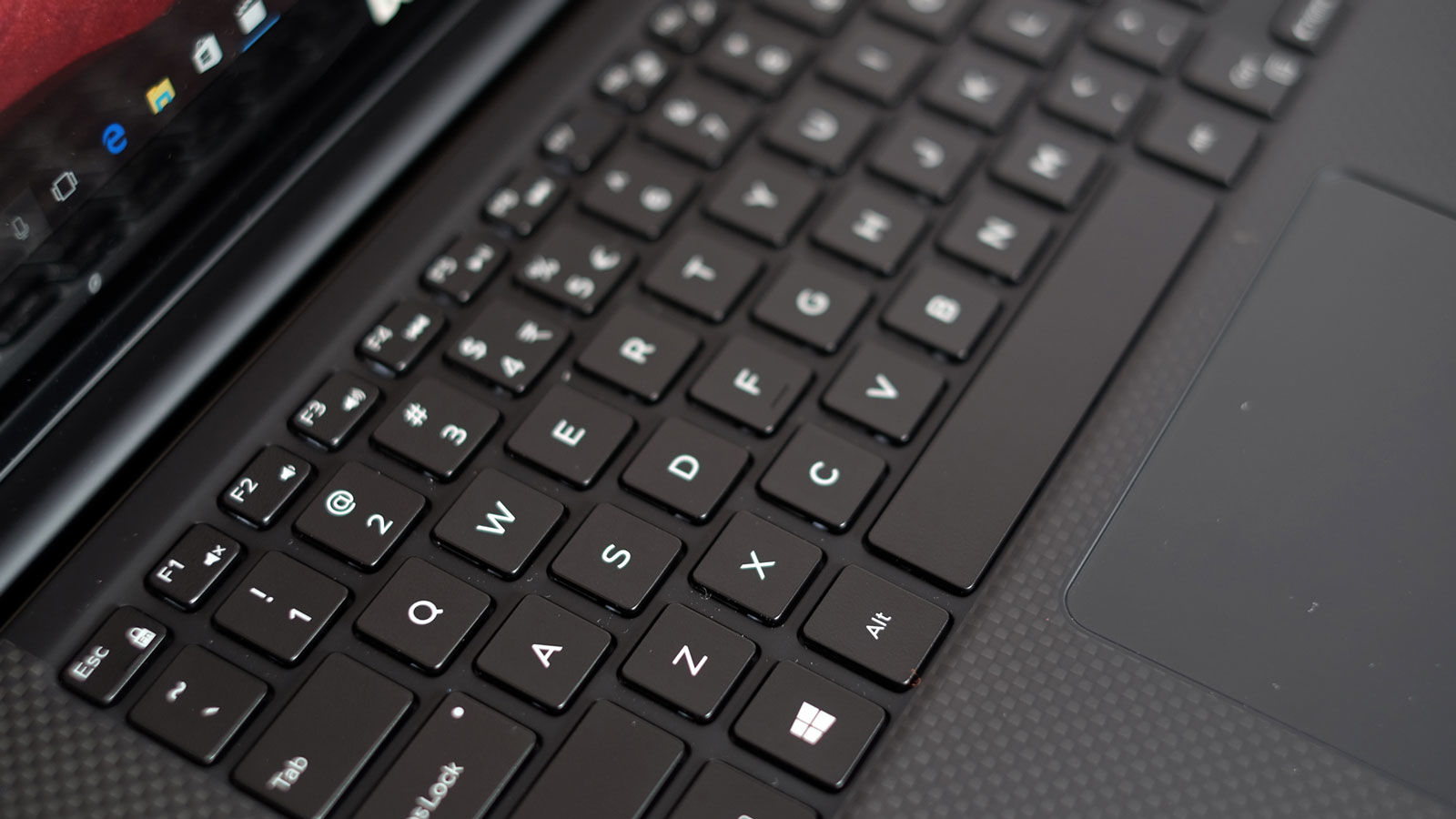 Xps 15 9560 Keyboard - HD Wallpaper 