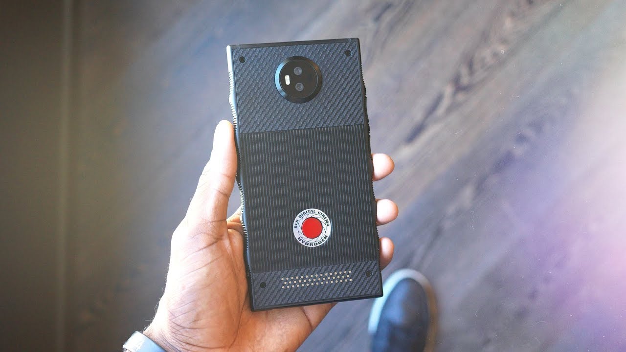 Download Red Hydrogen One Stock Wallpaper - Red Hydrogen One Specification - HD Wallpaper 