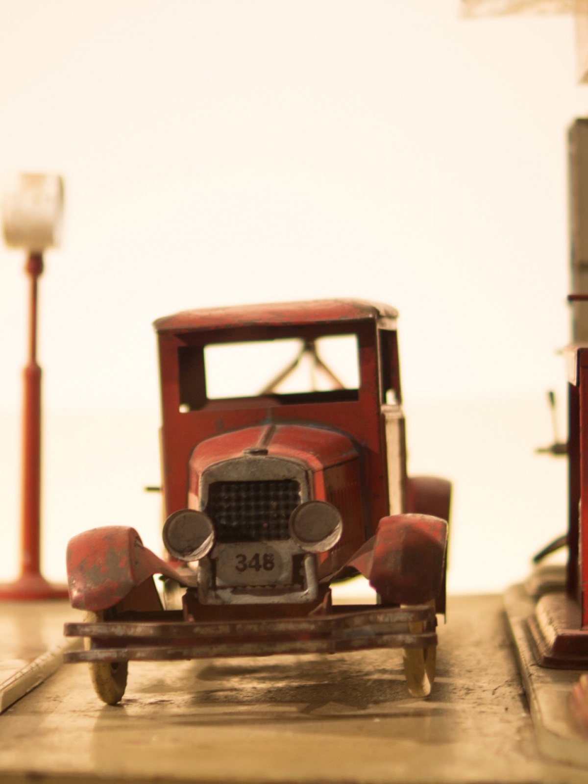 Antique Gas Station Toys - HD Wallpaper 