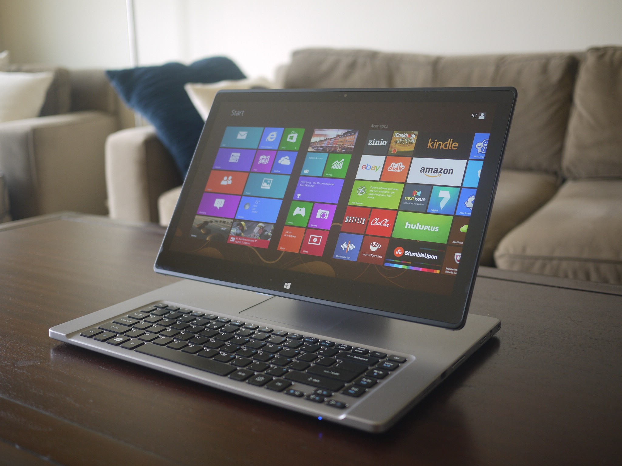 Wallpaper - Laptop - HD Wallpaper 