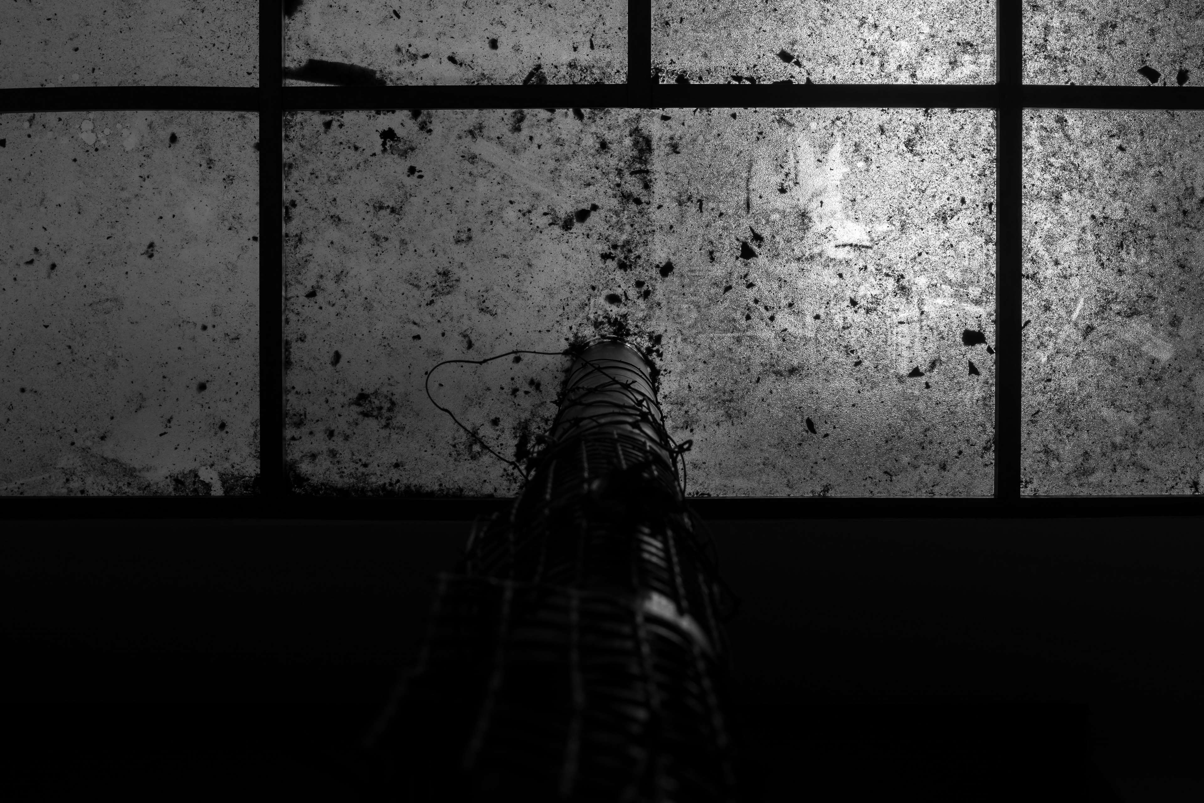 Monochrome - HD Wallpaper 