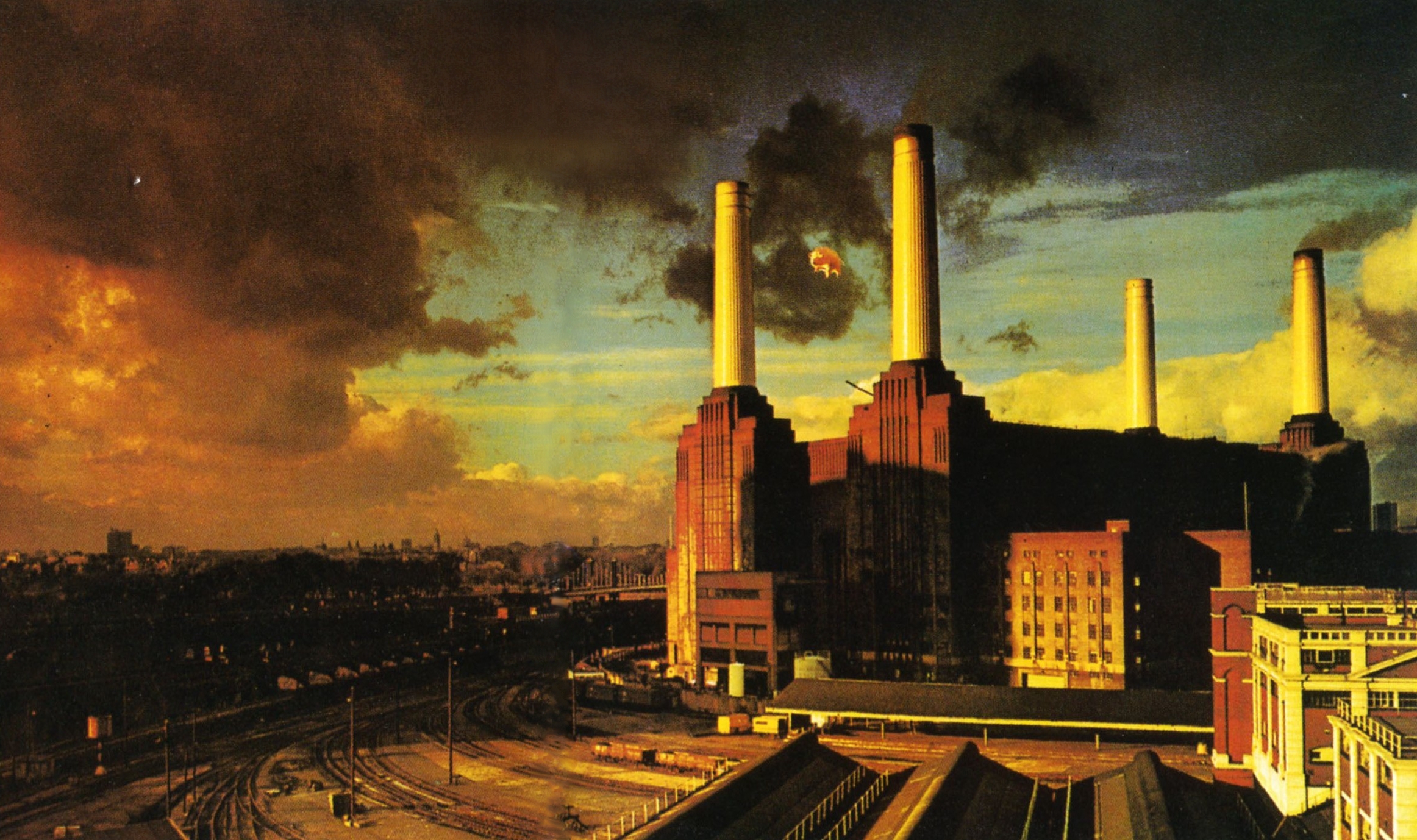 Pink Floyd Animals Poster Landscape - HD Wallpaper 