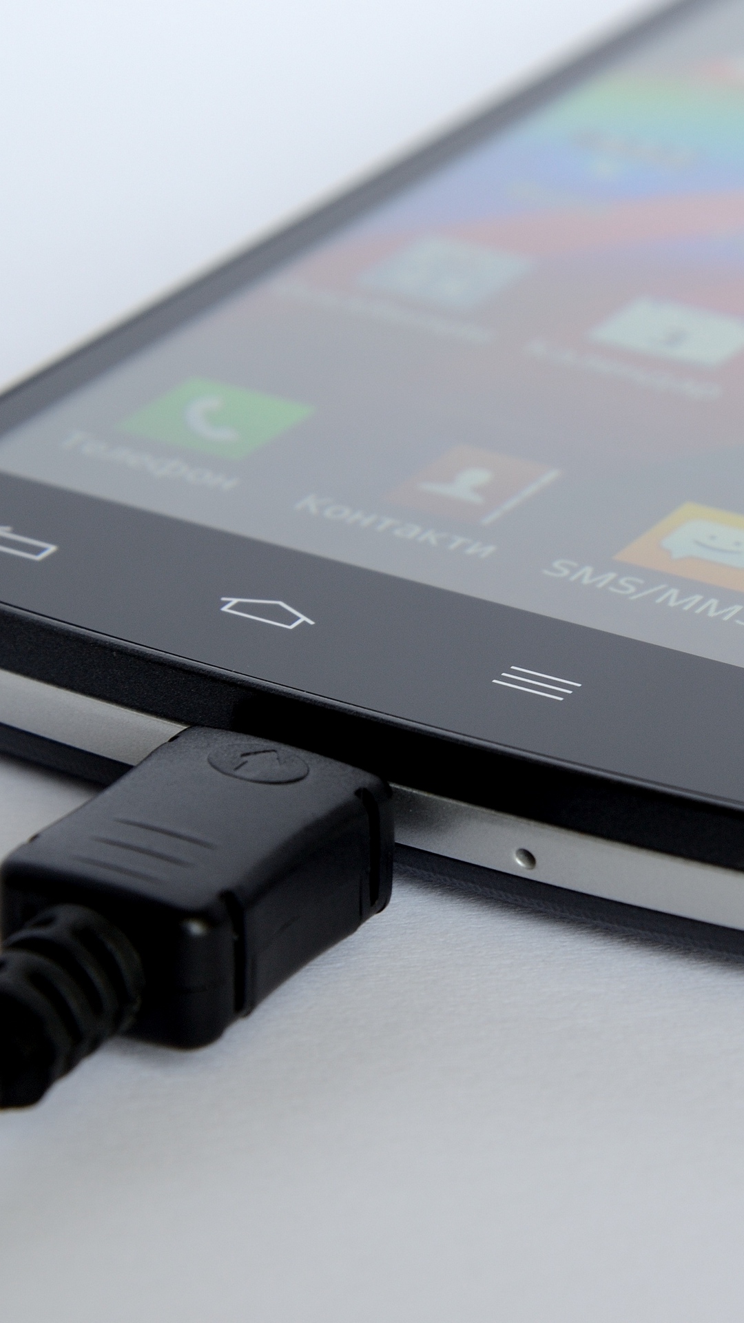 Wallpaper Smartphone, Charging, Touch Screen - Smartphone - HD Wallpaper 