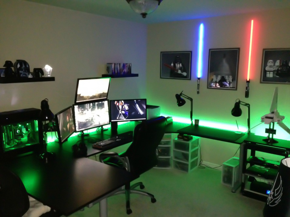 Modern Gaming Room Decorations Ideas with Futuristic Setup