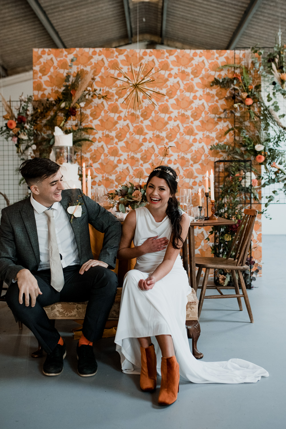 Tablescape Table Decor Backdrop Wallpaper Mustard Orange - Retro Wedding - HD Wallpaper 