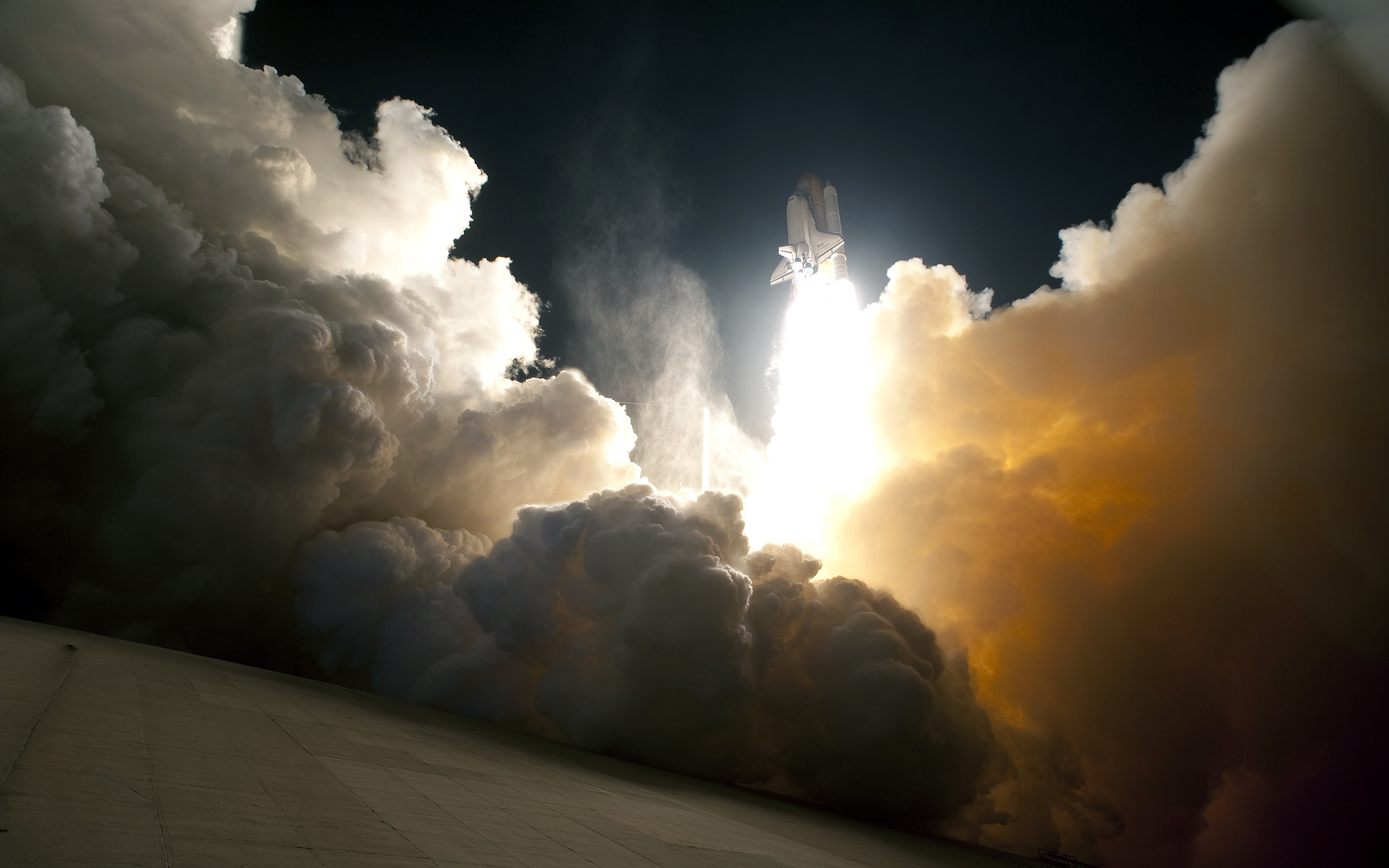 Launch Space Shuttle - HD Wallpaper 