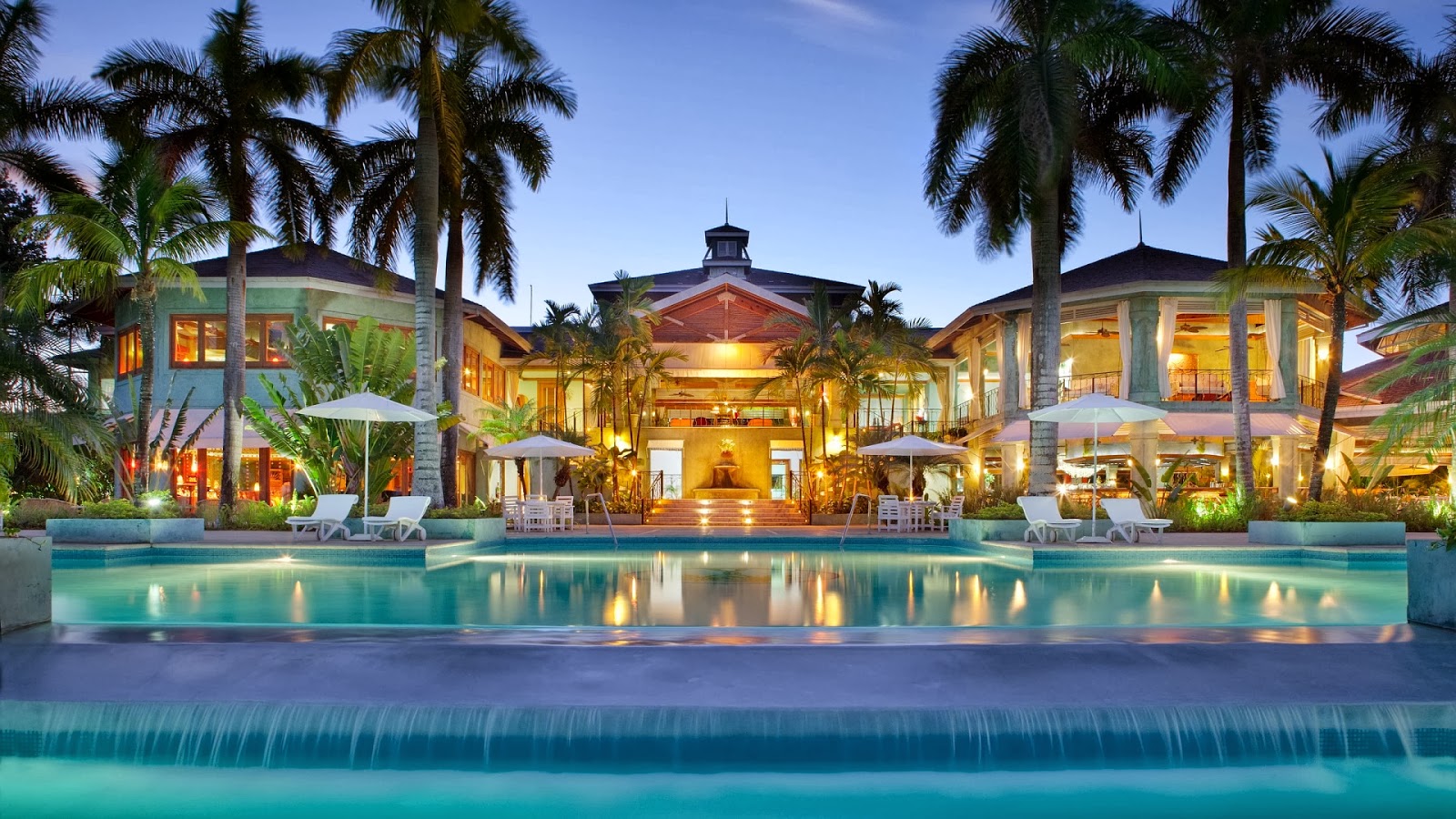 Luxury Resort At Night - Hotel Negril Jamaica - HD Wallpaper 
