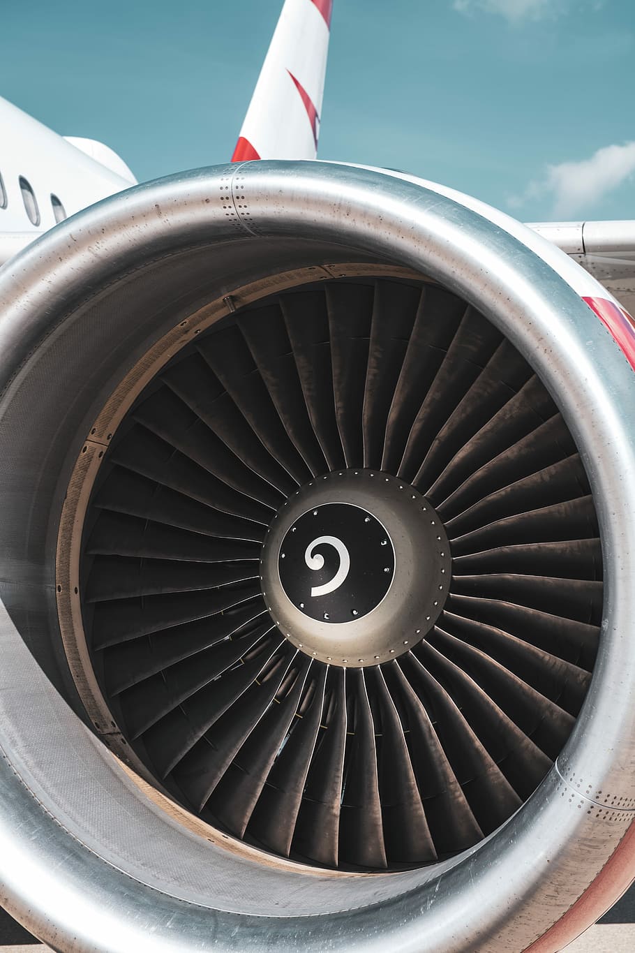 Aircraft Engine - HD Wallpaper 