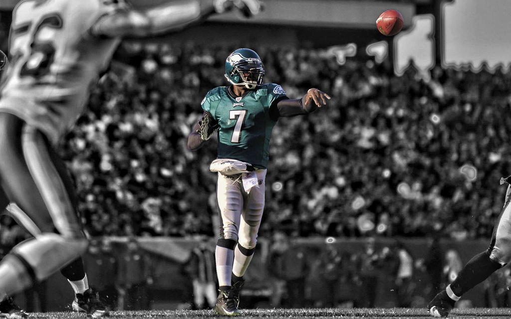 Dj/8180 Michael Vick Wallpapers - Sprint Football - HD Wallpaper 