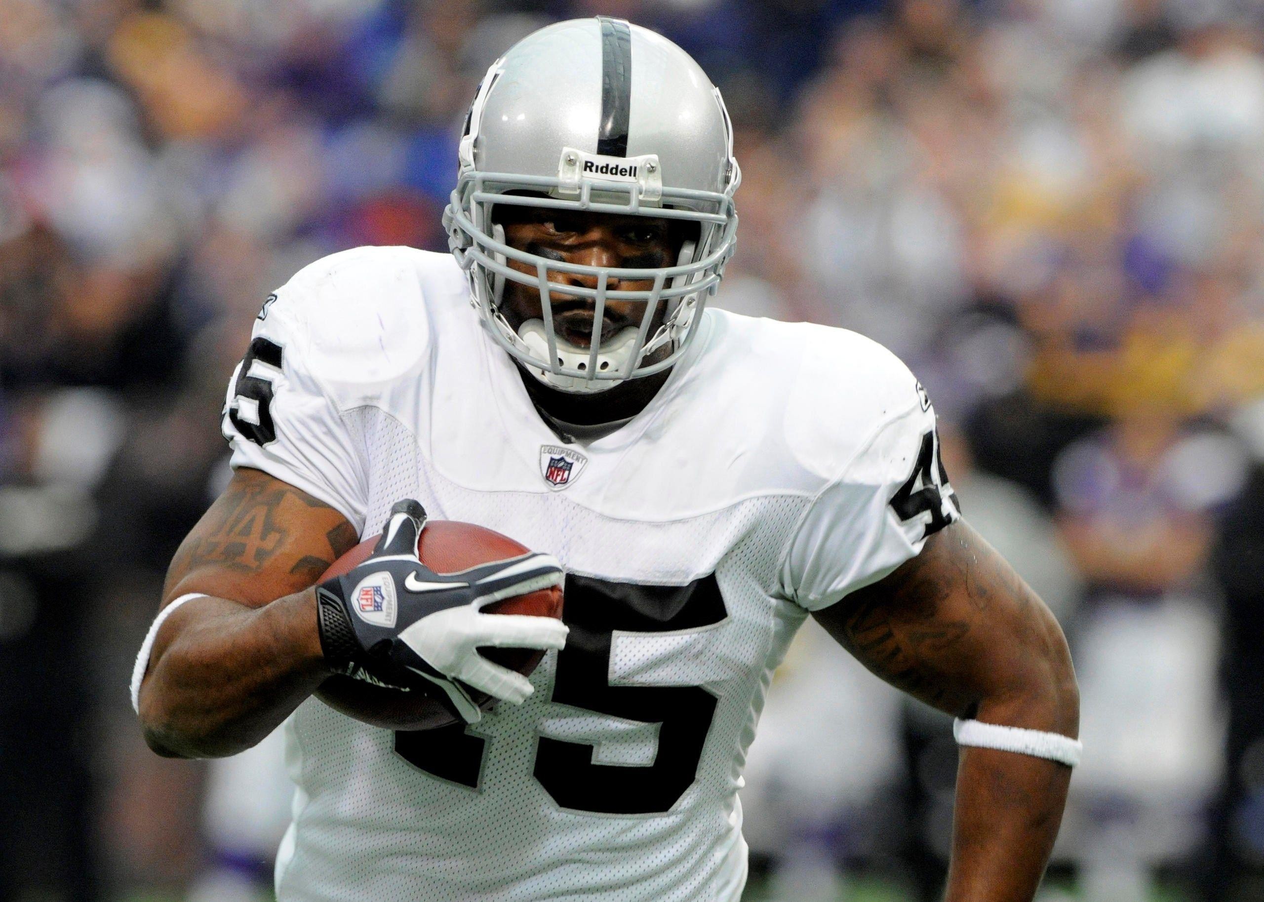 Oakland Raiders Wallpaper Backgrounds Hd By Ramsey - Sprint Football - HD Wallpaper 