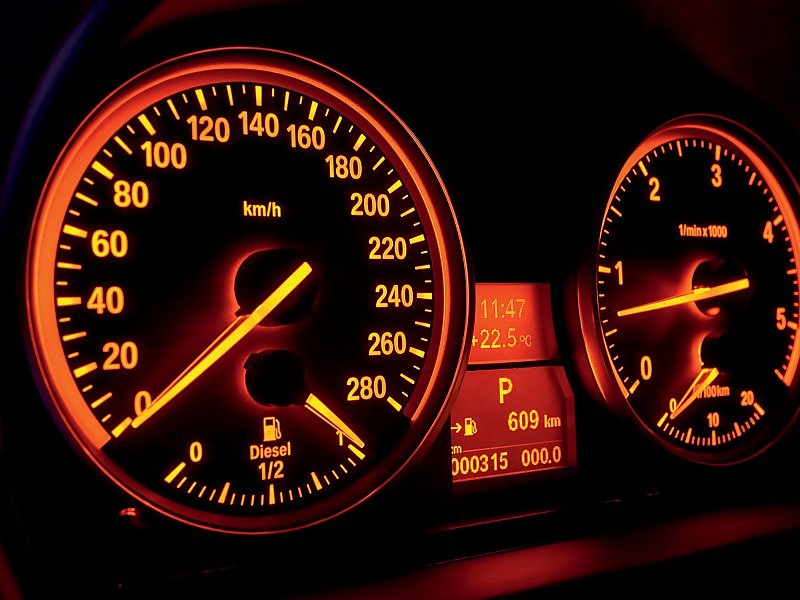 Velocímetro Wallpaper Hd Fondo De Pantalla - Bmw E90 Bmw Speedometer - HD Wallpaper 